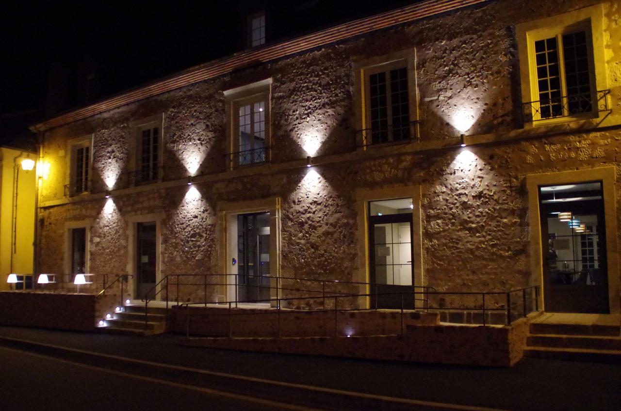 Logis - Auberge De L'Abbaye Thiron-Gardais Ngoại thất bức ảnh